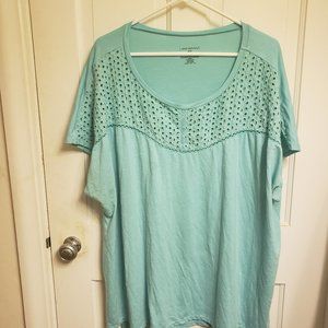 Light teal short sleeve shirt
